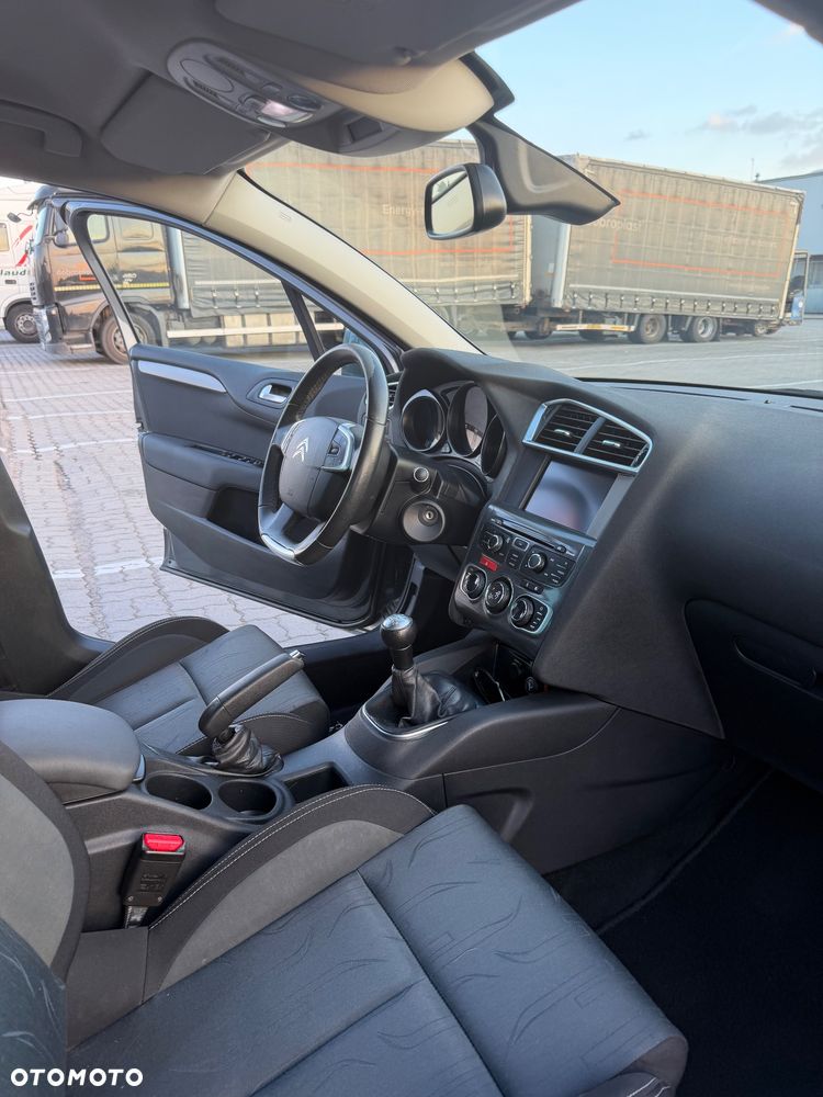 Citroën C4 1.6 HDi Feel - 12