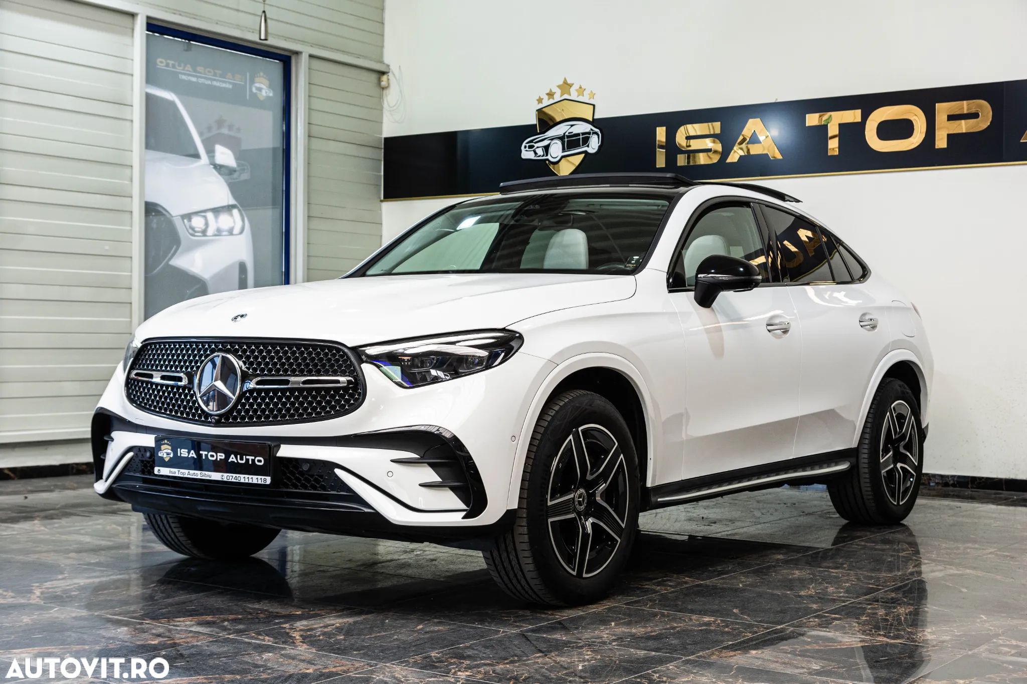 Mercedes-Benz GLC Coupe 300 e 4Matic 9G-TRONIC AMG Line Advanced - 1
