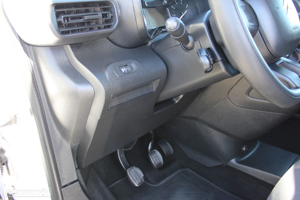 Citroën Berlingo 1.5 BlueHDi M Shine - 4