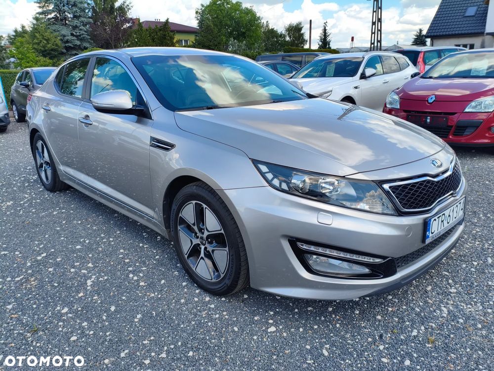 Kia Optima - 11