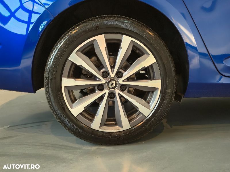 Renault Megane TCE 160 EDC RS Line - 8