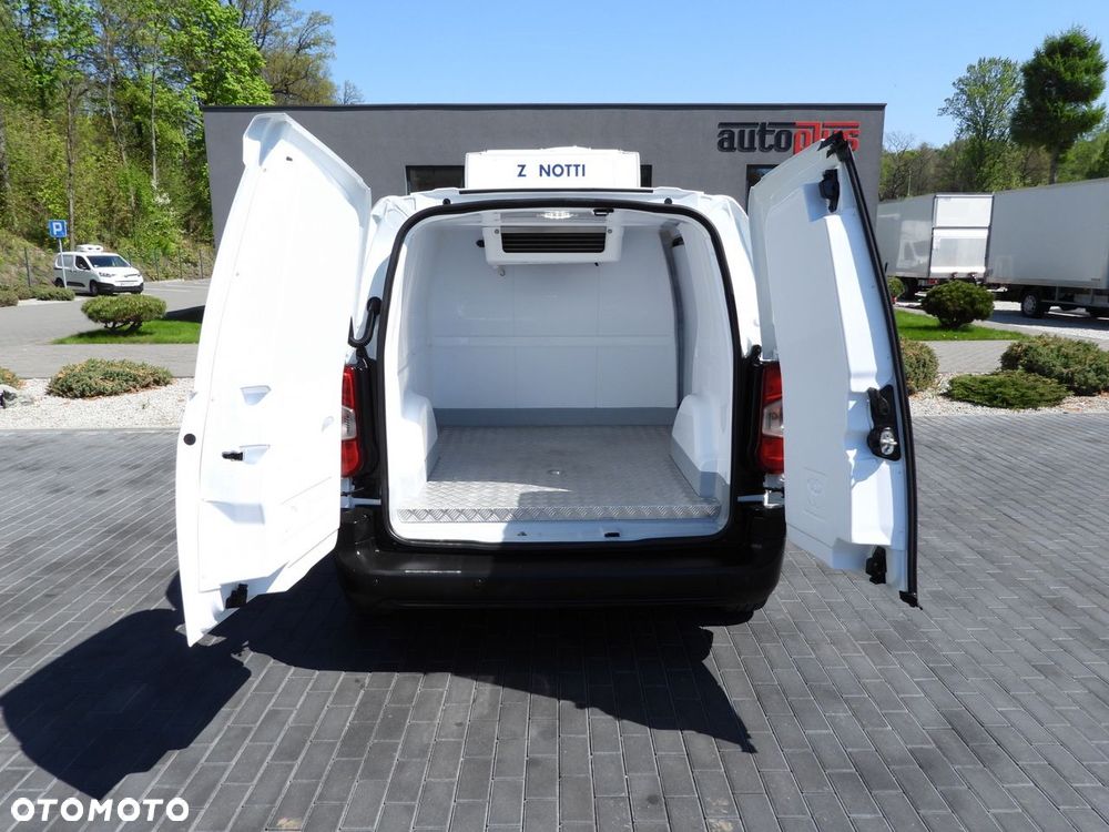 Toyota PROACE CITY  FURGON CHŁODNIA  -15*C ZASILANIE 230V TEMPOMAT KLIMATYZACJA  100KM - 13