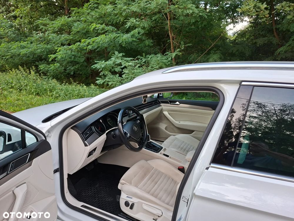 Volkswagen Passat - 7