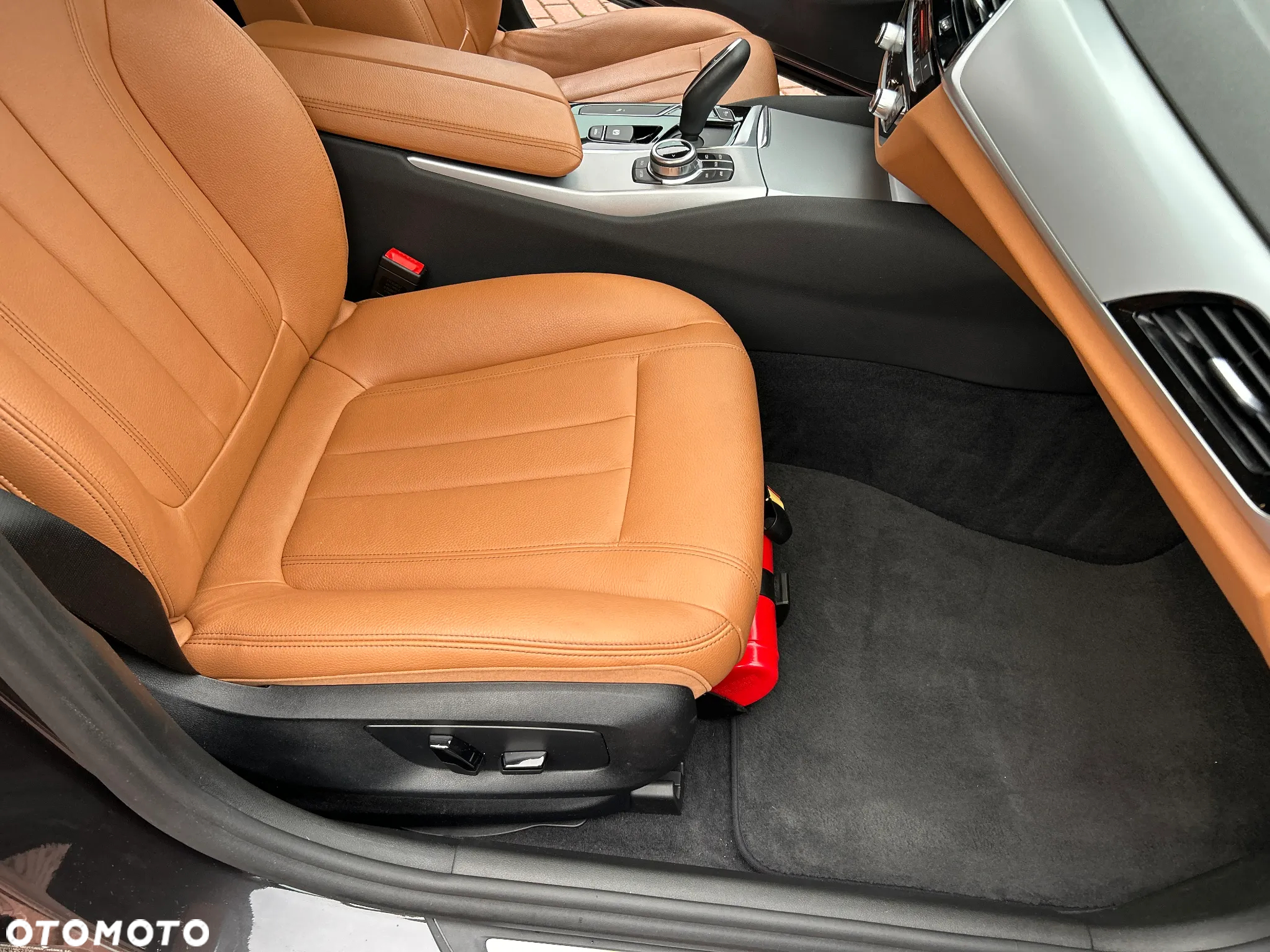BMW Seria 5 520d - 26
