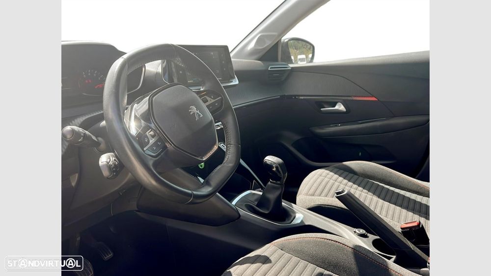 Peugeot 208 1.2 PureTech Active - 14