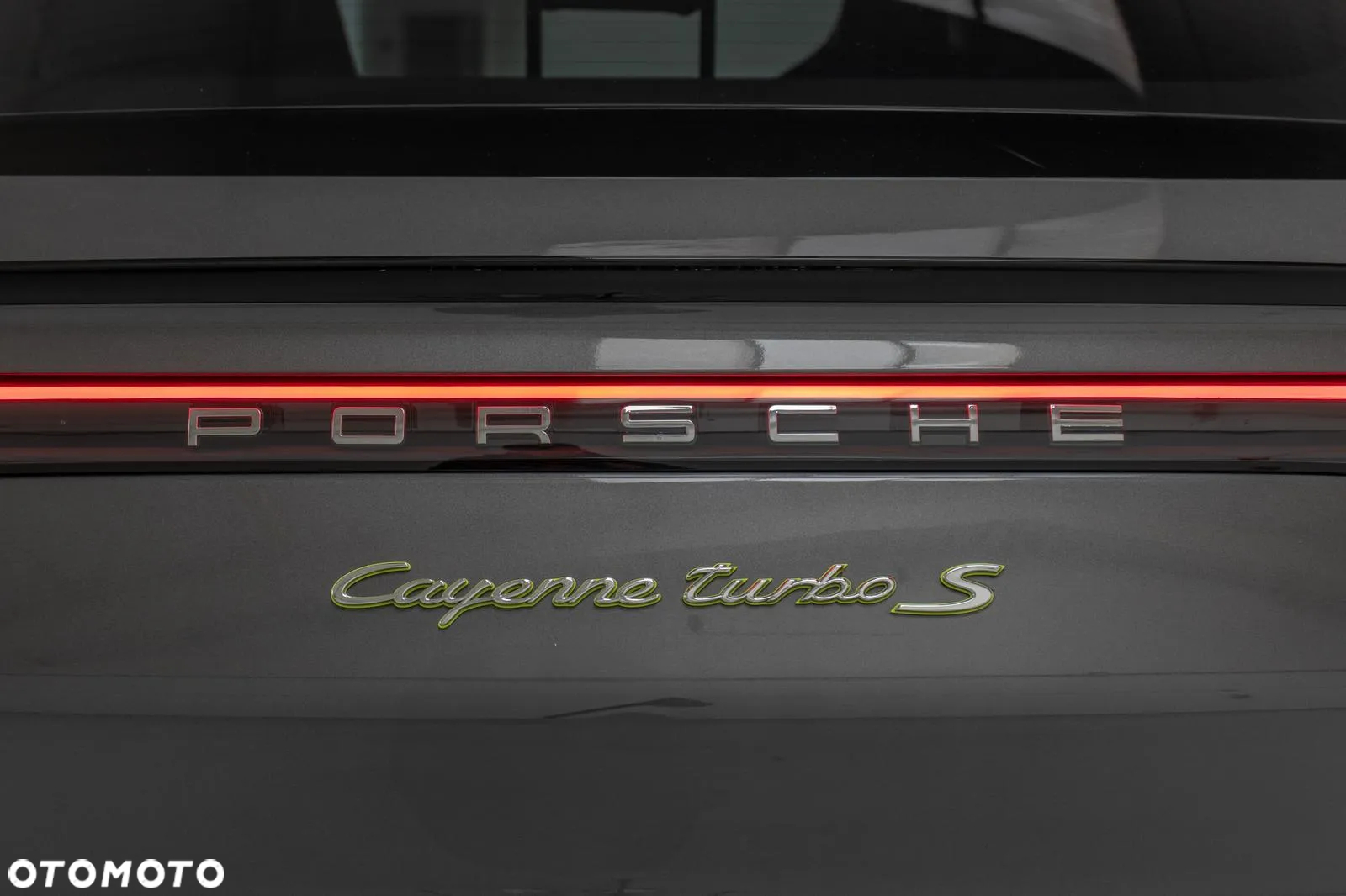 Porsche Cayenne Coupe Turbo - 16