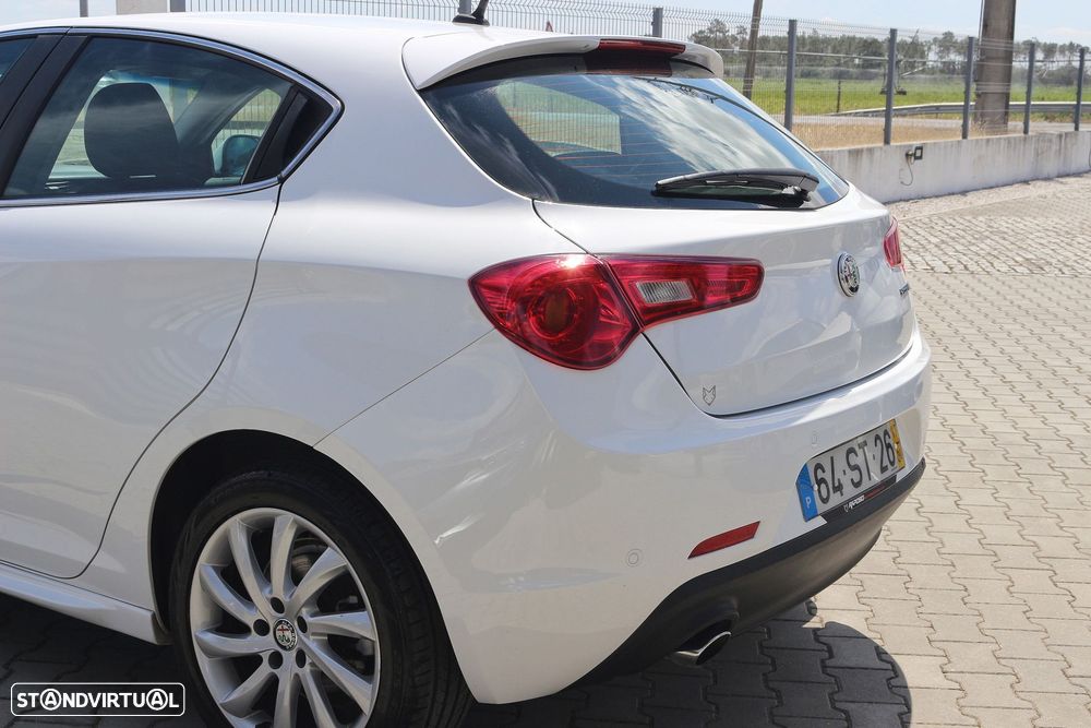Alfa Romeo Giulietta 1.6 JTDM Super TCT - 20
