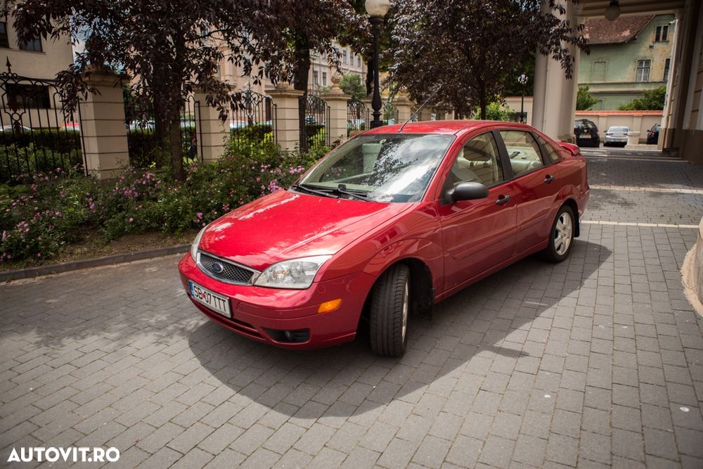 Ford Focus - 1