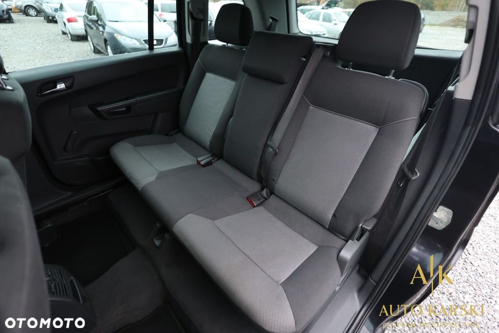 Opel Zafira - 37