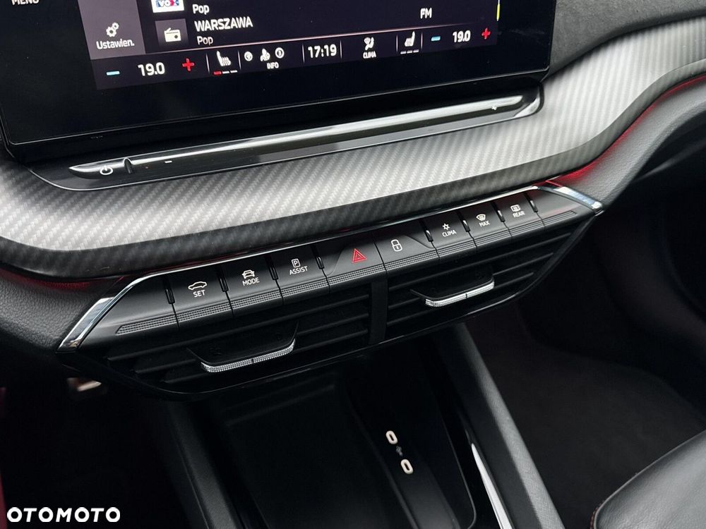 Skoda Octavia 2.0 TSI RS DSG - 25