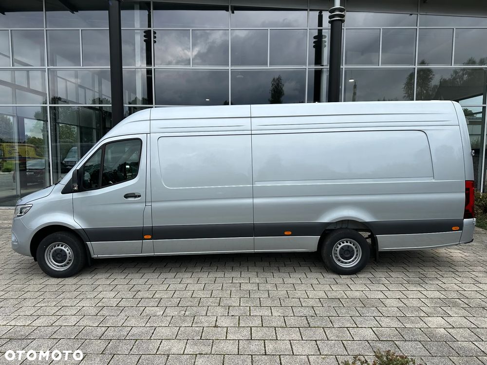 Mercedes-Benz Sprinter - 9