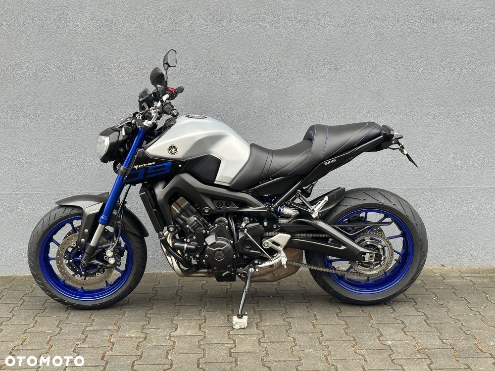 Yamaha MT - 1
