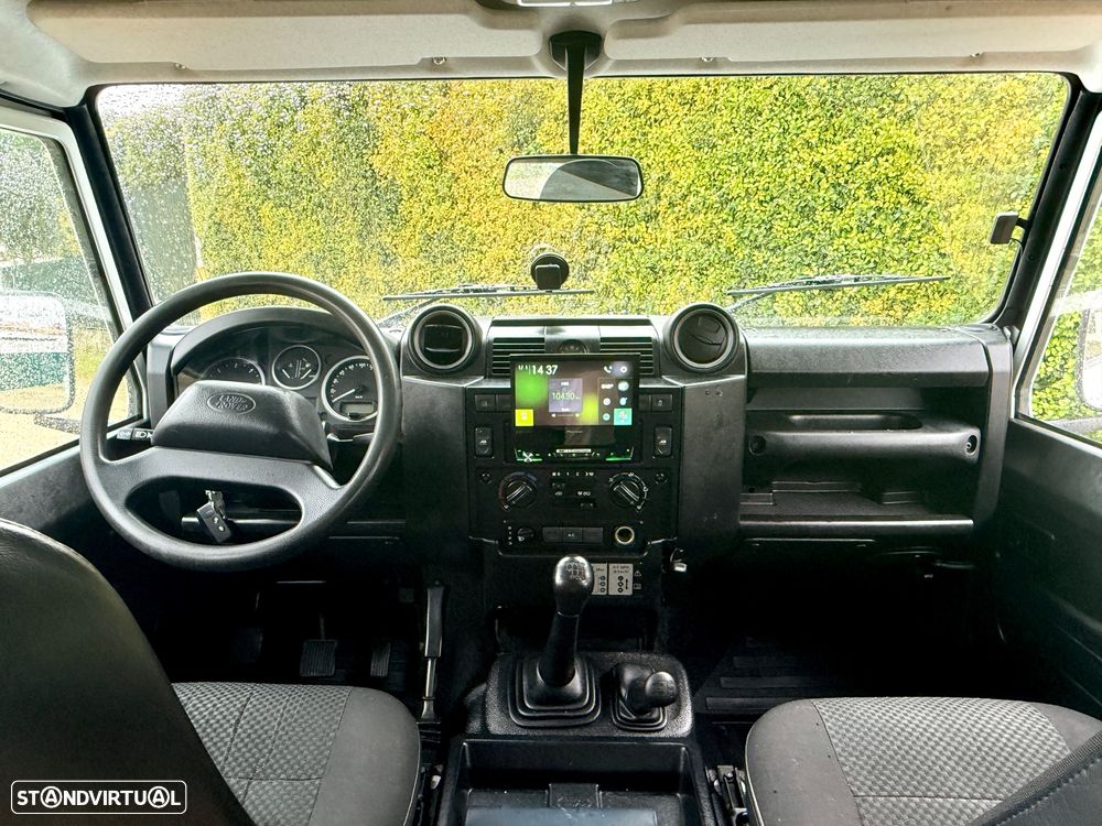 Land Rover Defender 110 DPF E - 7