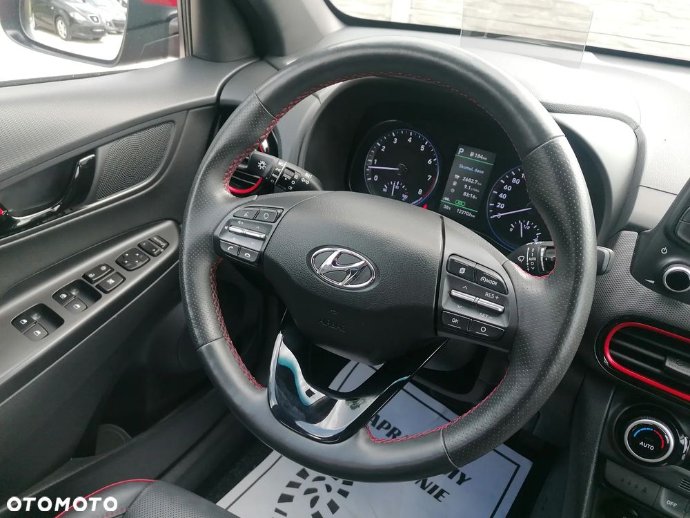 Hyundai Kona 1.6 T-GDI DCT 4WD Premium - 16