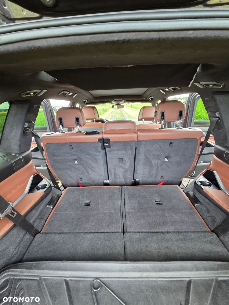 BMW X7 xDrive40d mHEV - 8