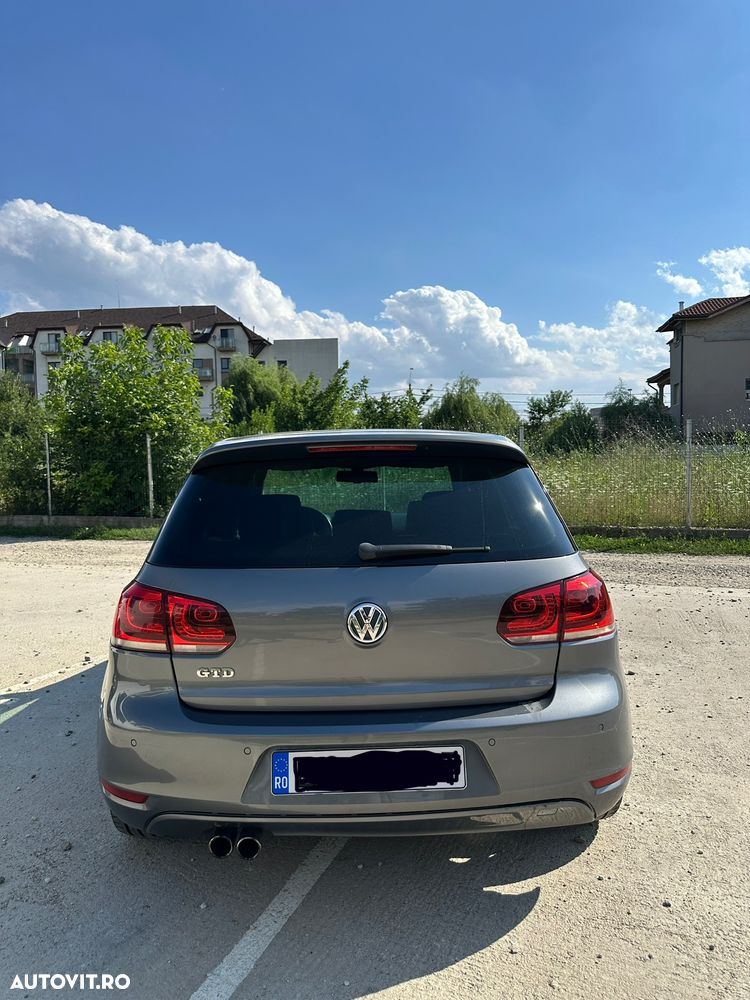 Volkswagen Golf 2.0 DPF GTD DSG - 3