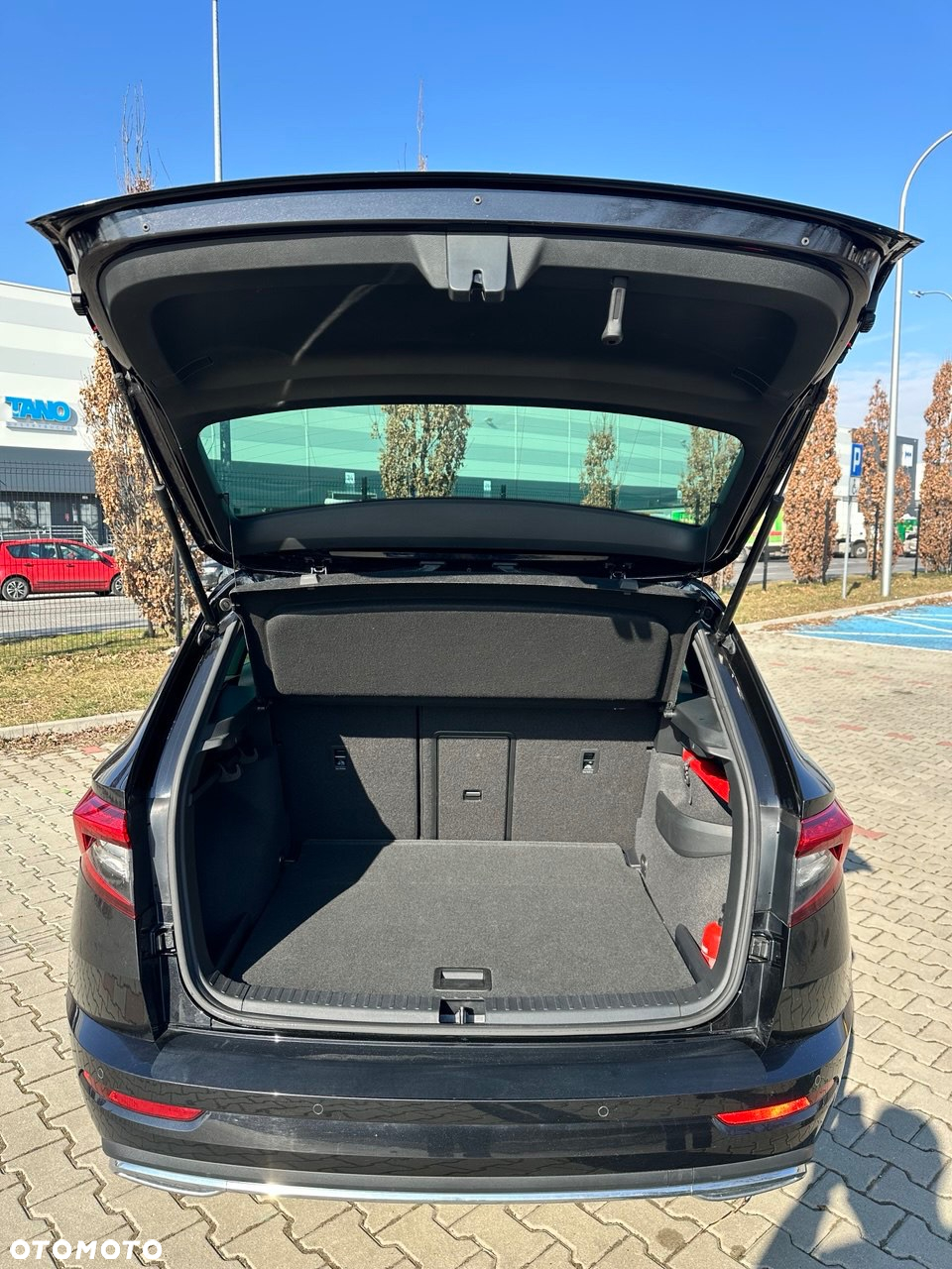 Skoda Karoq 2.0 TSI 4x4 DSG Sportline - 9