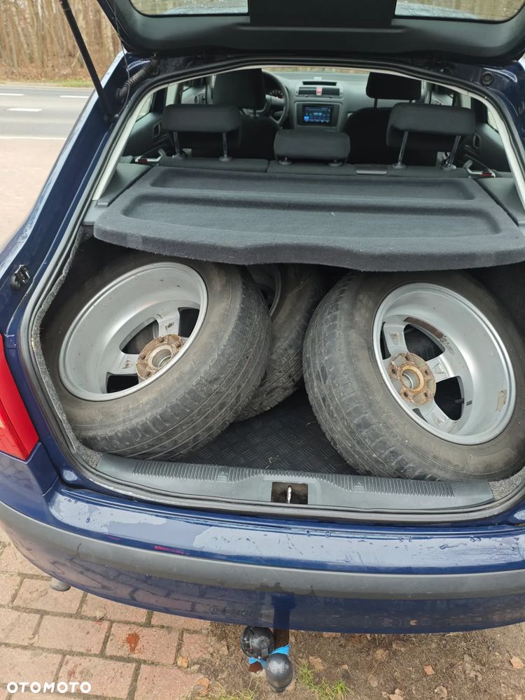 Skoda Octavia 1.6 Tour Classic - 9