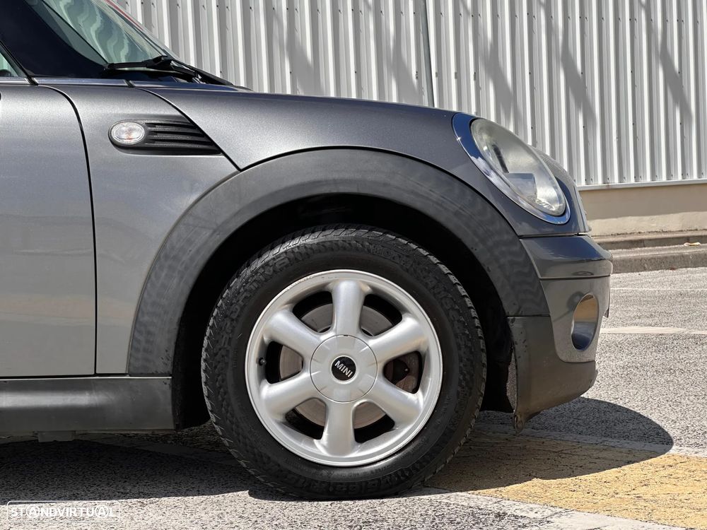 MINI 3 Portas One 1.4 - 8