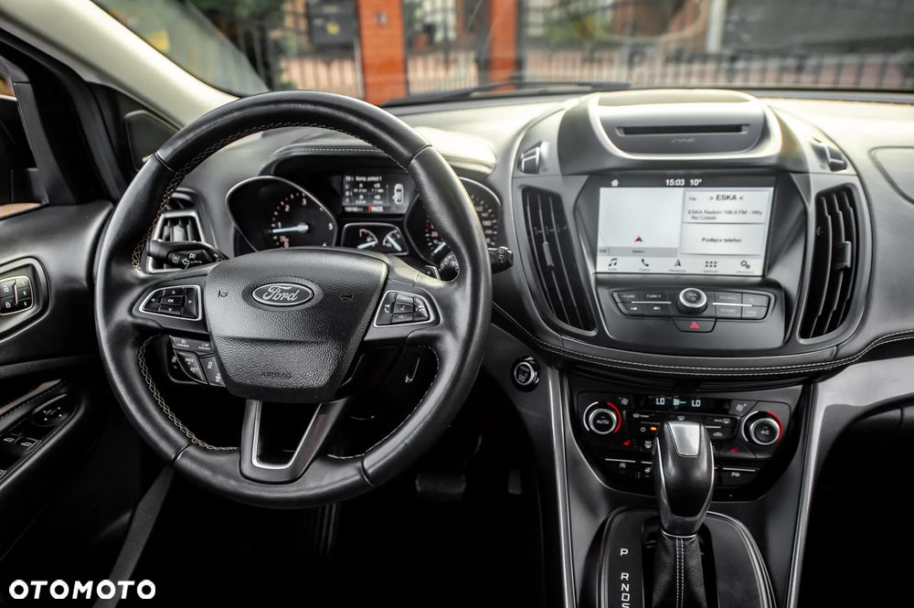 Ford Kuga 2.0 TDCi 4x4 Vignale - 25