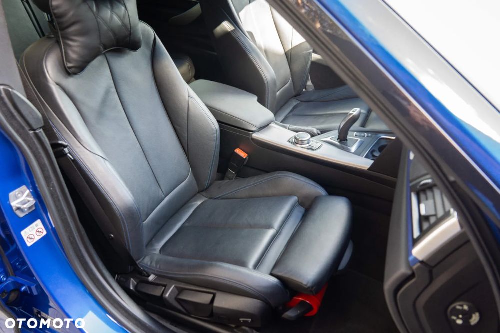 BMW 3GT 318d M Sport - 11