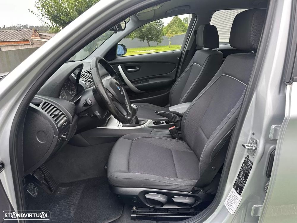 BMW 118 d Line Sport - 27