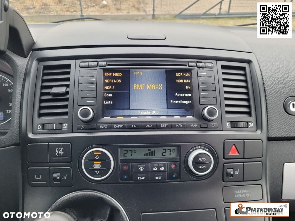 Volkswagen Multivan - 32