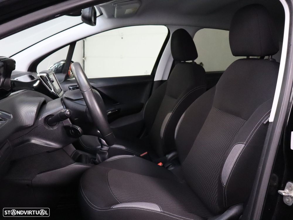 Peugeot 208 1.2 PureTech Style - 6
