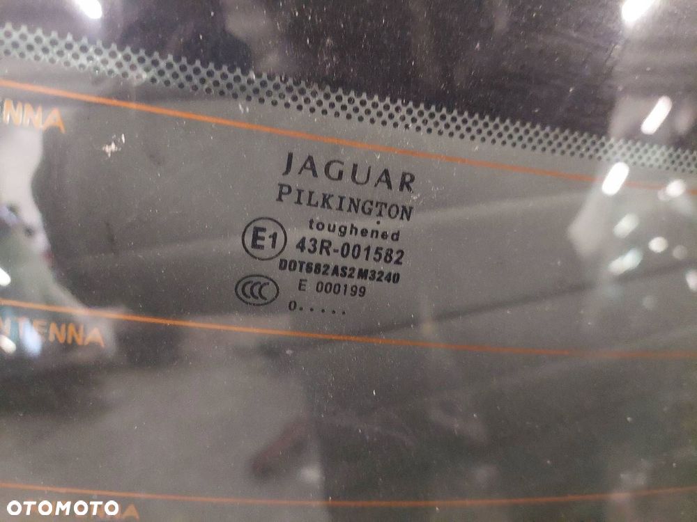 SZYBA TYŁ TYLNA SEDAN JAGUAR XF - 2