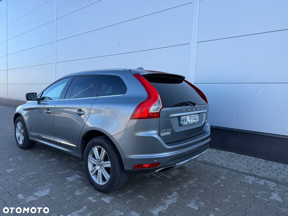 Volvo XC 60 T6 Drive-E Summum - 7