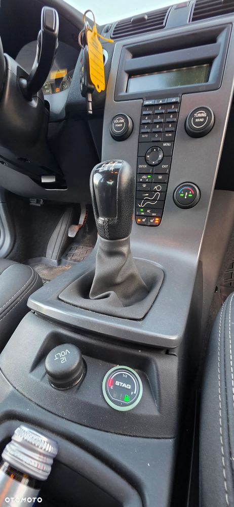 Volvo S40 1.8 - 15