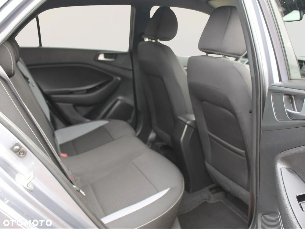 Hyundai i20 1.2 YES Plus - 11