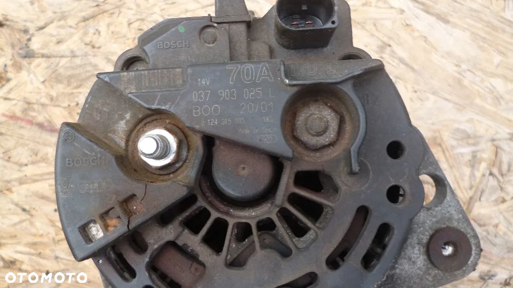 vw polo 6n2 1.4 8v alternator - 3