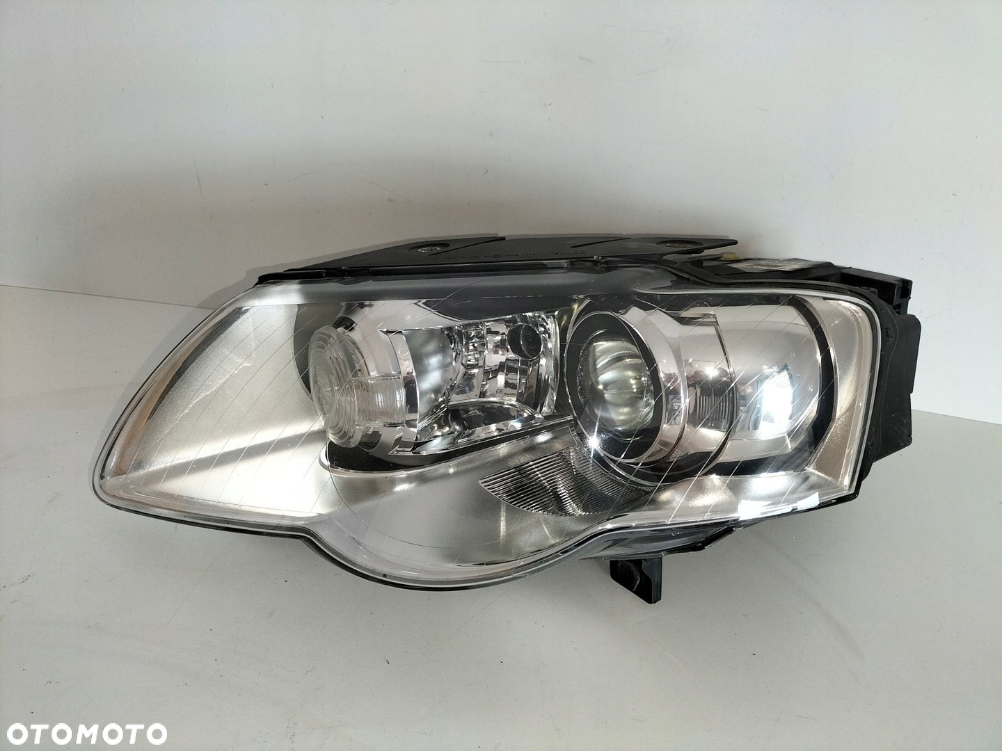 Lampa przednia reflektor lewa VW PASSAT B6 3C0 05-07 XENON - 3