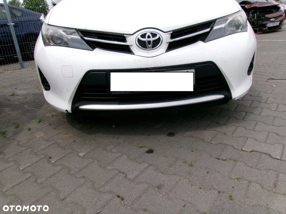 ZDERZAK PRZÓD TOYOTA AURIS II  040 12-15 - 2