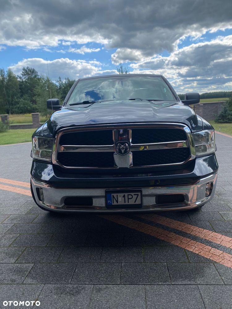 Dodge RAM 5.7 4x4 - 1