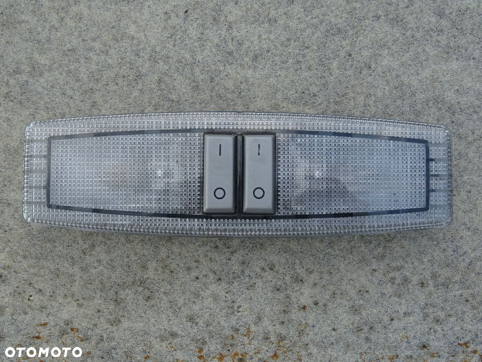 OPEL VECTRA C LAMPKA W PODSUFITKE OŚWIETLENIE WNĘTRZA TYŁ DLA PASAŻERÓW KANAPY - 5