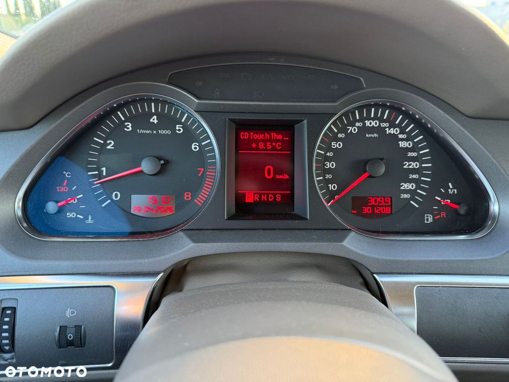 Audi A6 Avant 2.4 multitronic - 11