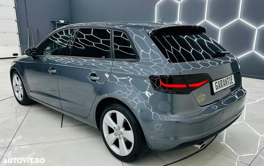 Audi A3 ack 1.6 TDI S-tronic Attraction - 5