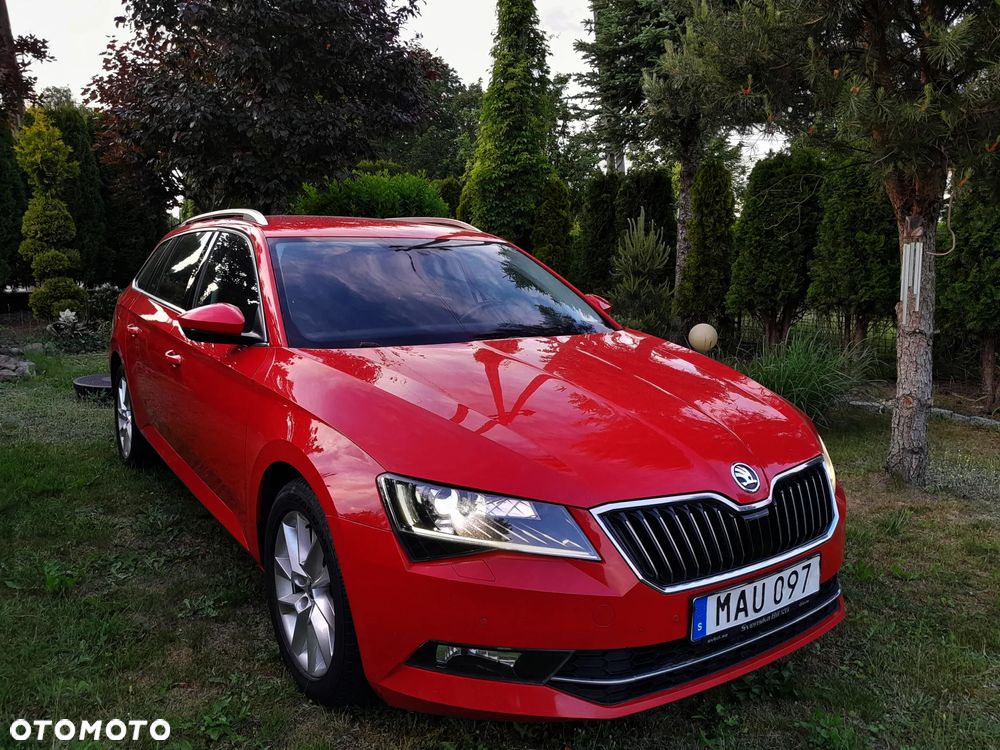 Skoda Superb 2.0 TDI 4x4 Premium Edition - 1