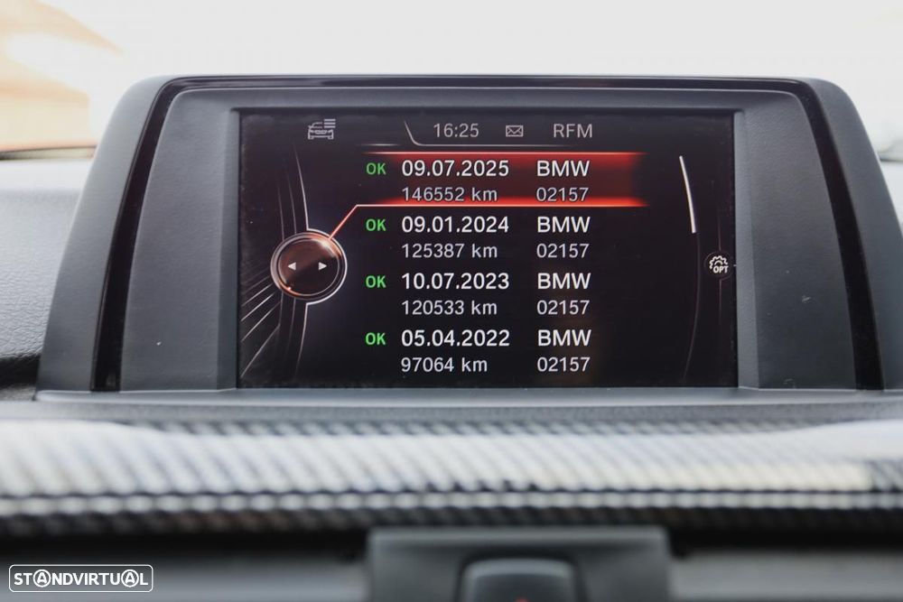 BMW 318 d Pack M - 14