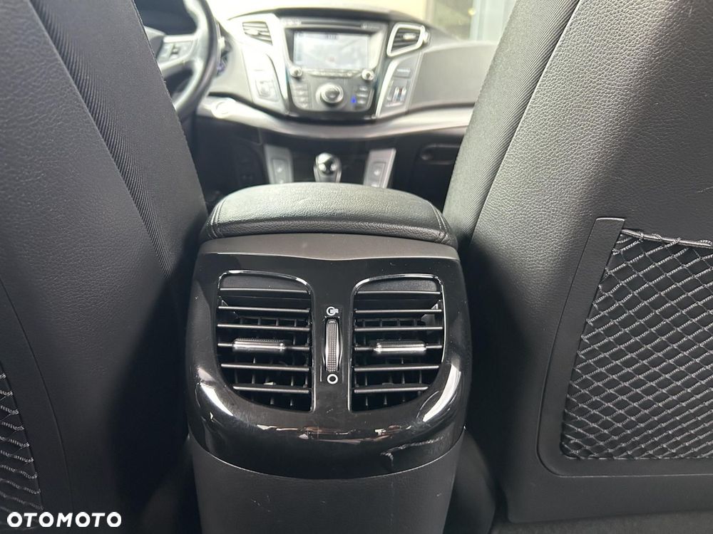 Hyundai i40 - 18