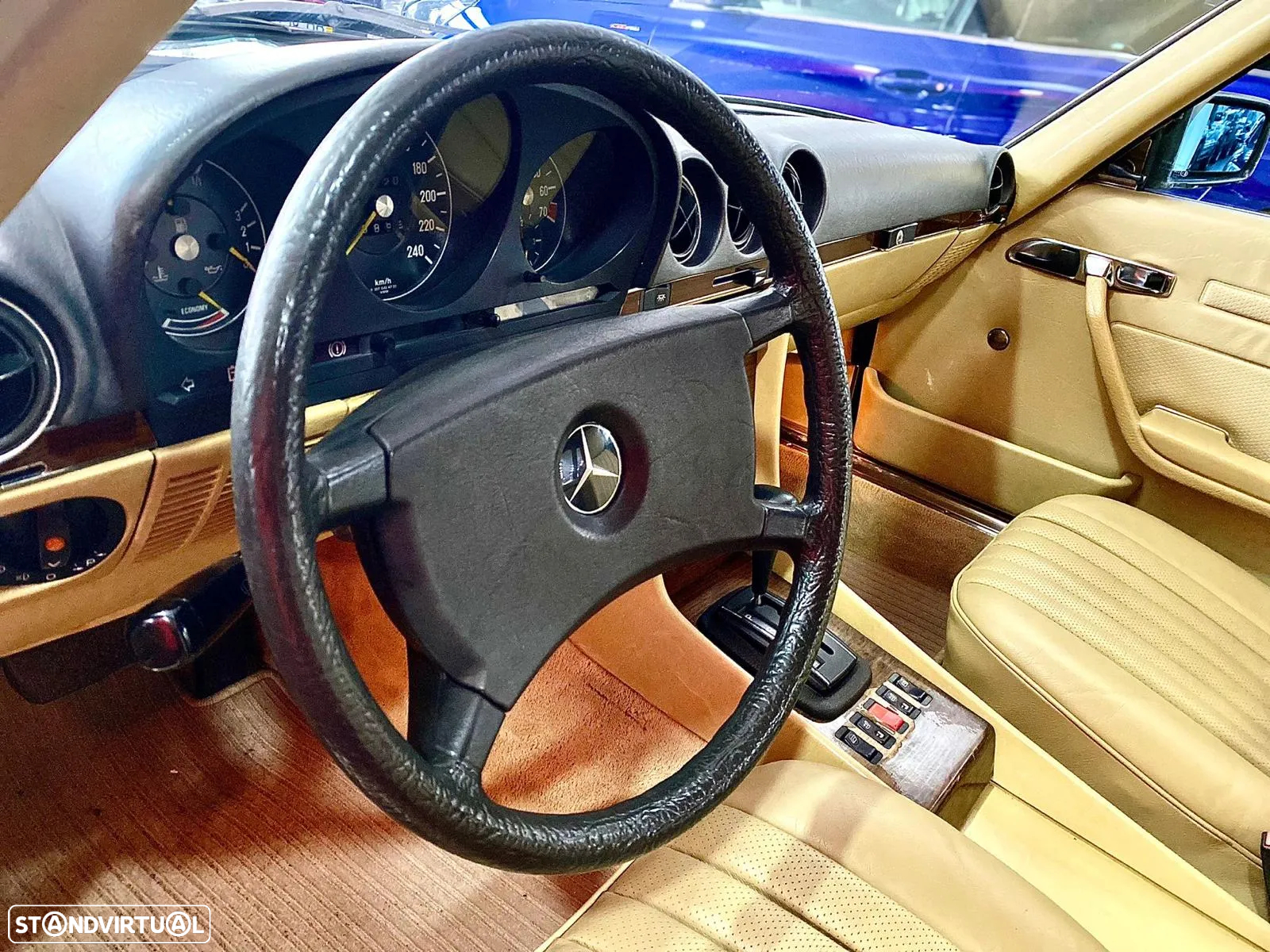 Mercedes-Benz SL 280 - 21