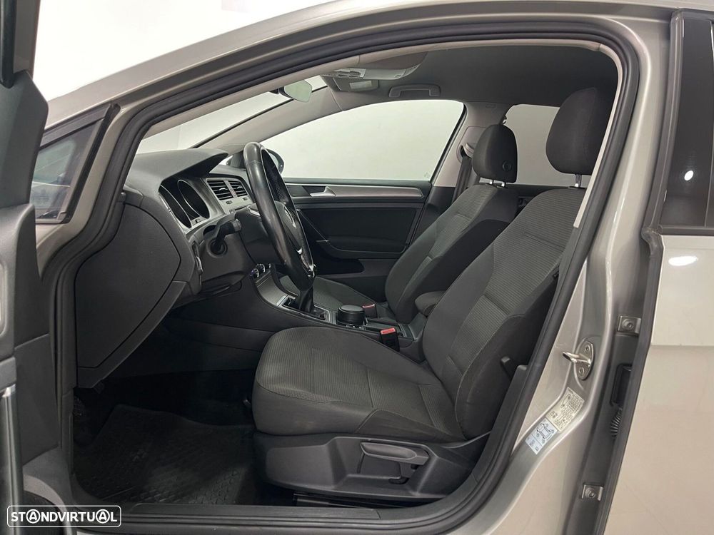 VW Golf Variant 1.6 TDi Trendline - 4