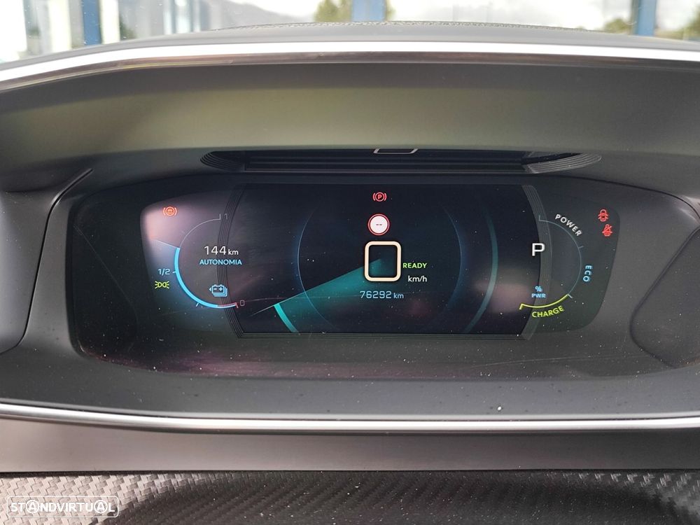 Peugeot e-208 50 kWh GT Line - 37