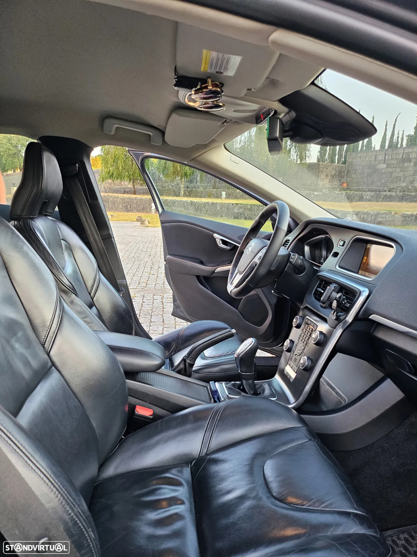 Volvo V40 1.6 D2 Eco Summum - 19