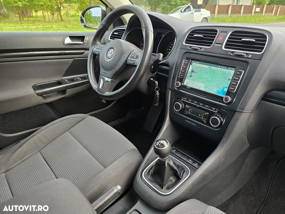 Volkswagen Golf 1.6 TDI BlueMotion Technology DPF Highline - 23