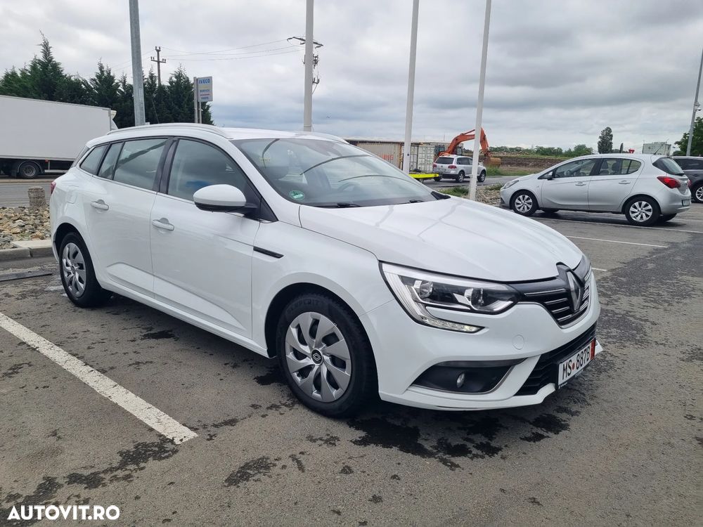 Renault Megane ENERGY dCi 110 BUSINESS - 4