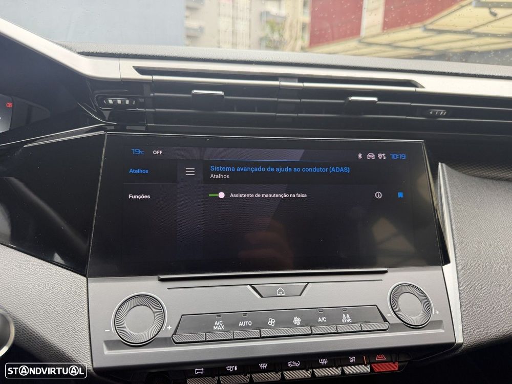 Peugeot 308 1.6 Hybrid Allure Pack e-EAT8 - 35