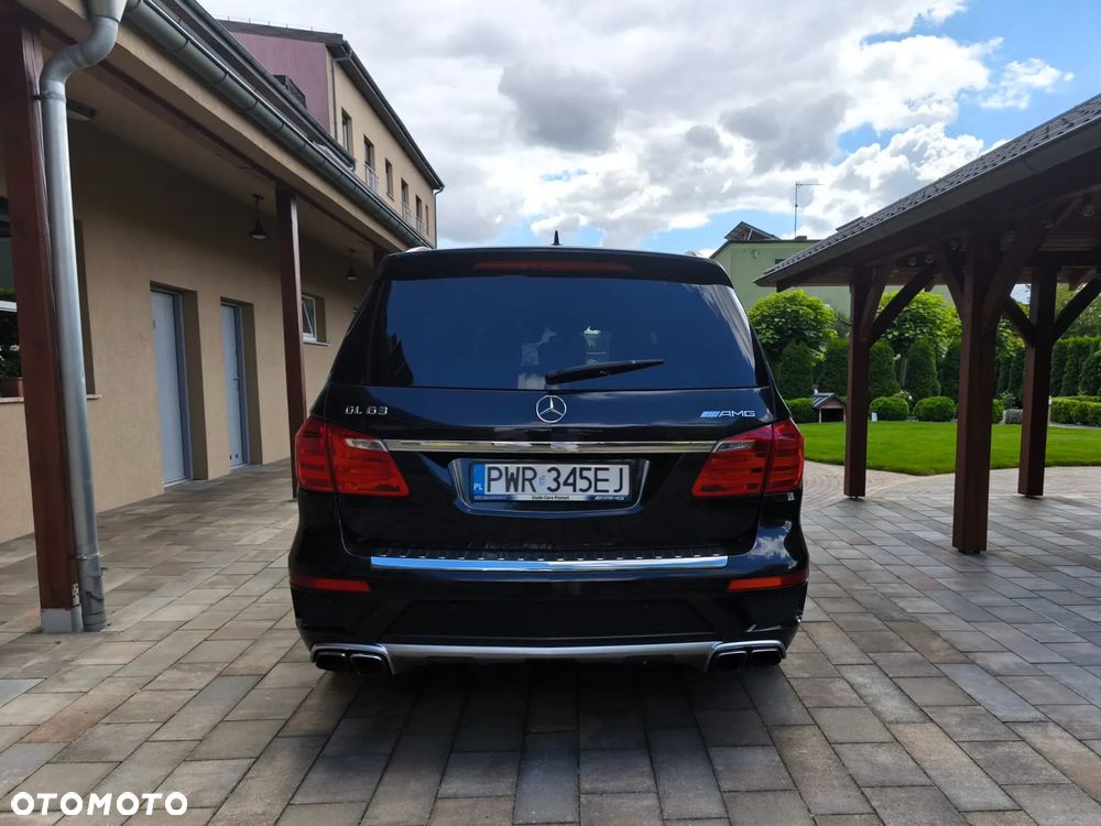 Mercedes-Benz GL 63 AMG - 4